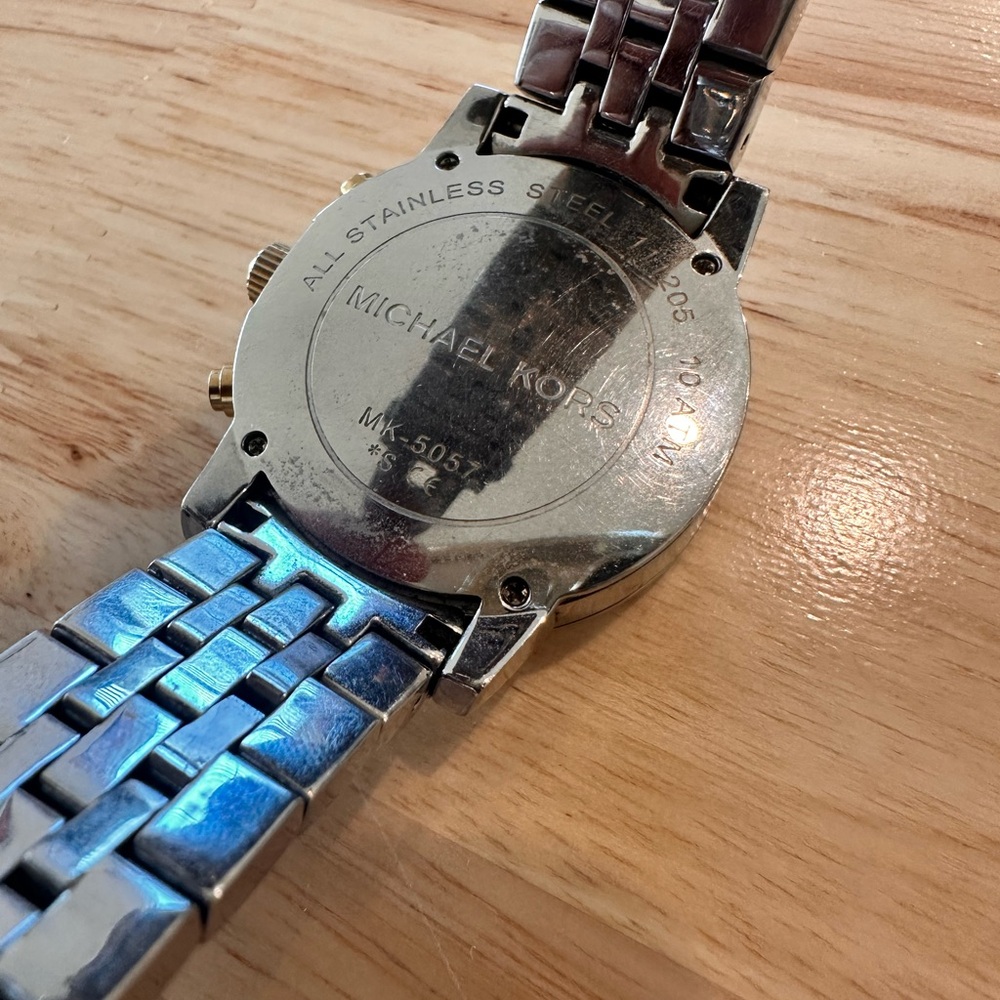 Authentic MICHAEL KORS Ritz Two Tone Watch MK5057 - Picture 3 of 6